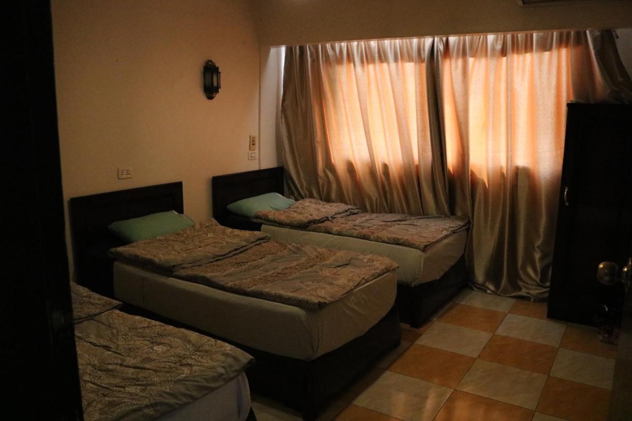 Wake Up! Cairo Hostel Dış mekan fotoğraf
