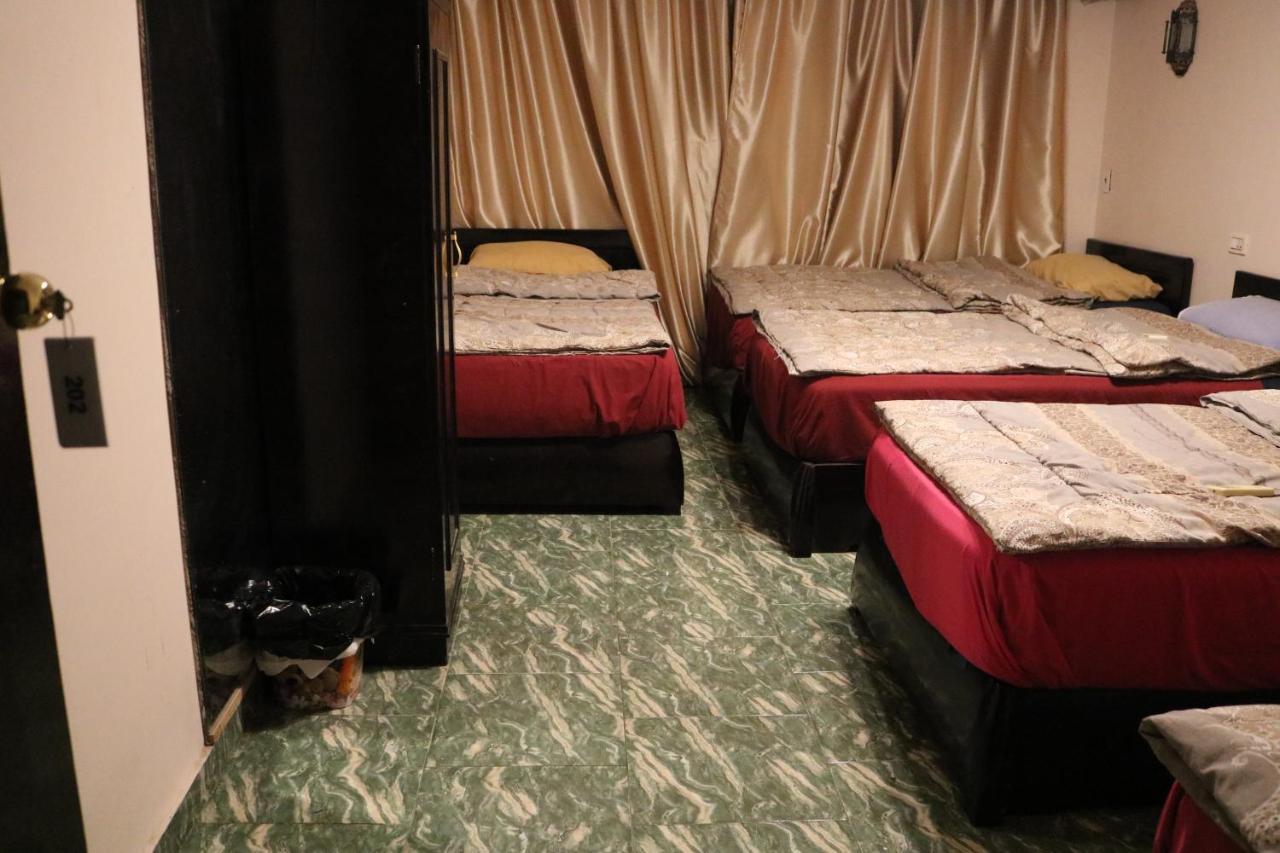 Wake Up! Cairo Hostel Dış mekan fotoğraf