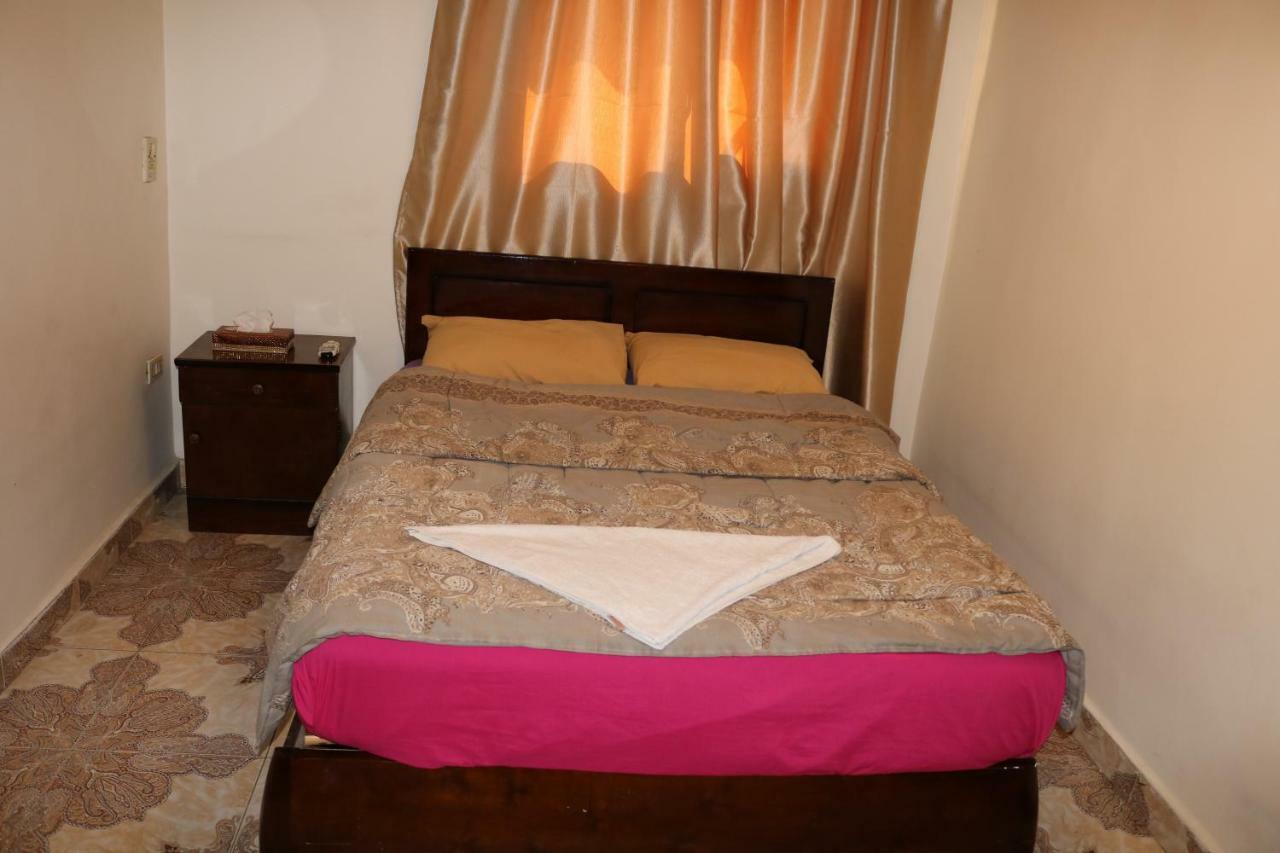 Wake Up! Cairo Hostel Dış mekan fotoğraf